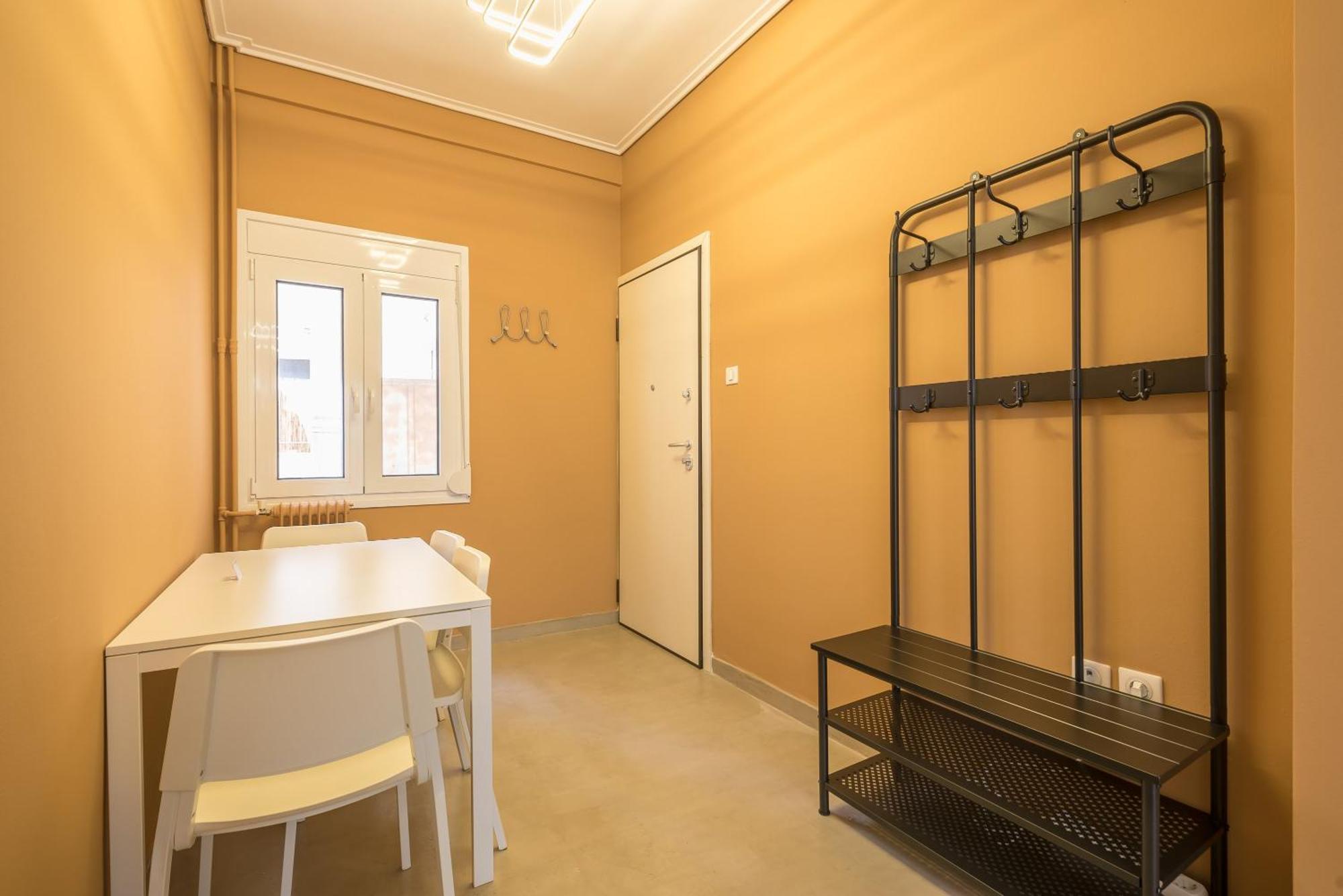 Appartamento Stylish 2 Bd Urban Retreat Near Panormou Metro Atene Esterno foto